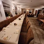 Zum Obstler - Gaststätte Und 3* Gera