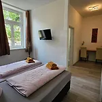 Zum Obstler - Gaststätte Und