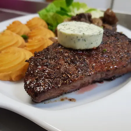 Pensjonat Zum Obstler - Gaststaette Und 3*