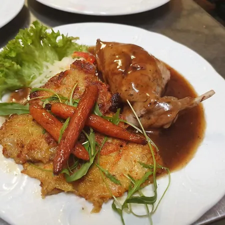 Zum Obstler - Gaststaette Und