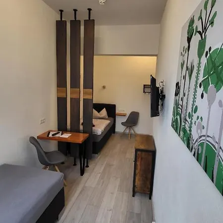 Zum Obstler - Gaststaette Und 3* Gera