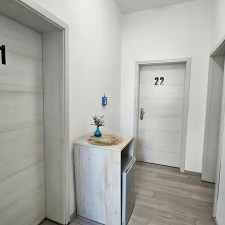 Zum Obstler - Gaststaette Und