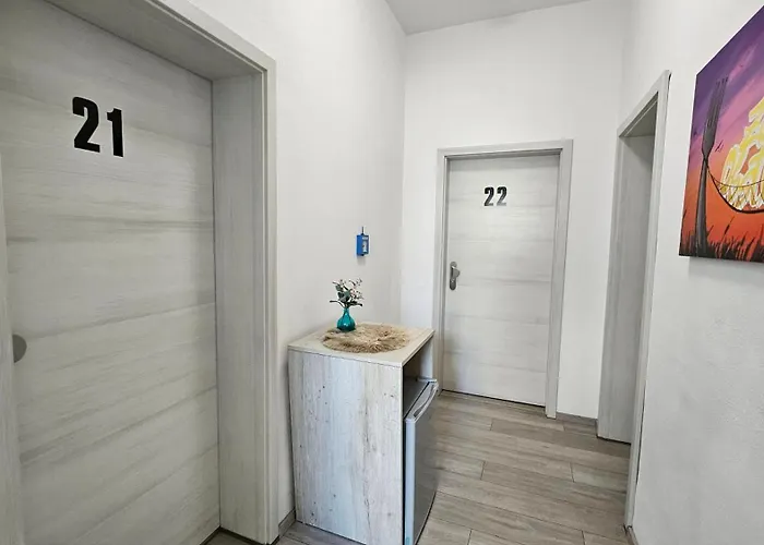 Zum Obstler - Gaststaette Und