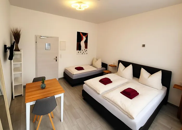 Konukevi Zum Obstler - Gaststaette Und Gera